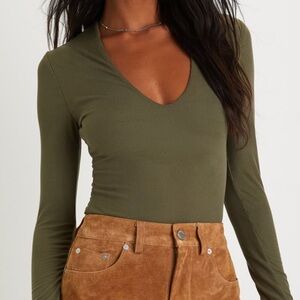 Ribbed V-Neck Long Sleeve Top - Olive